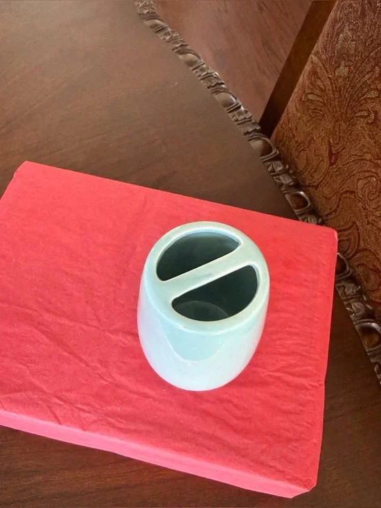 Ceramic Aqua Blue Toothbrush Holder - Picture 4 of 7